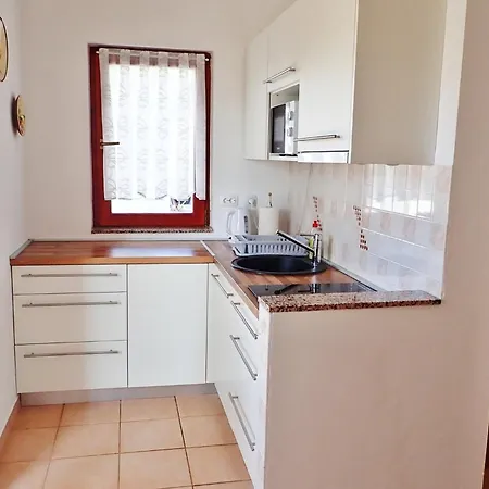 With Parking Space Starigrad, Paklenica - 25526 Apartamento Starigrad Paklenica